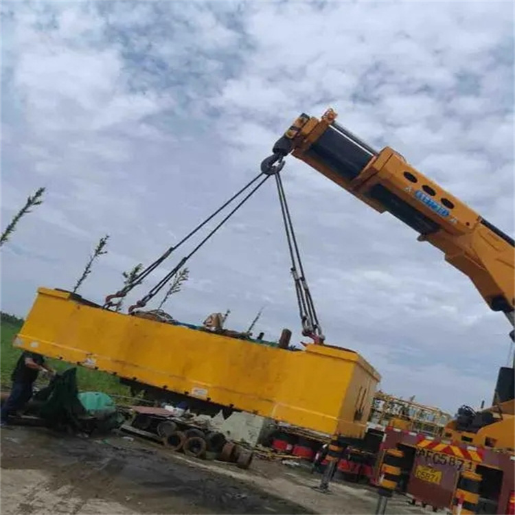 新余随车吊吊集装箱怎么吊